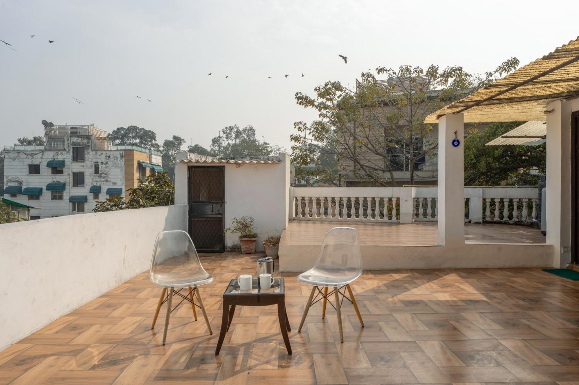 Mystique Abode Apartment New Delhi Exterior photo